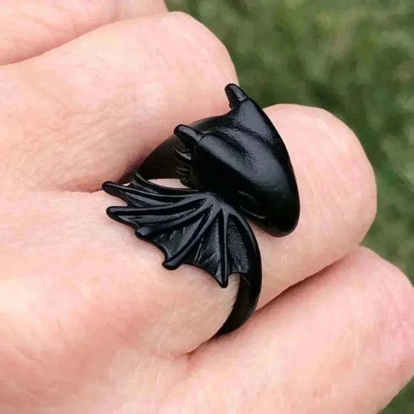 3 for $25/ Adjustable Black Dragon D&D Goth Punk Wrap Around Ring NWT - Picture 3 of 3